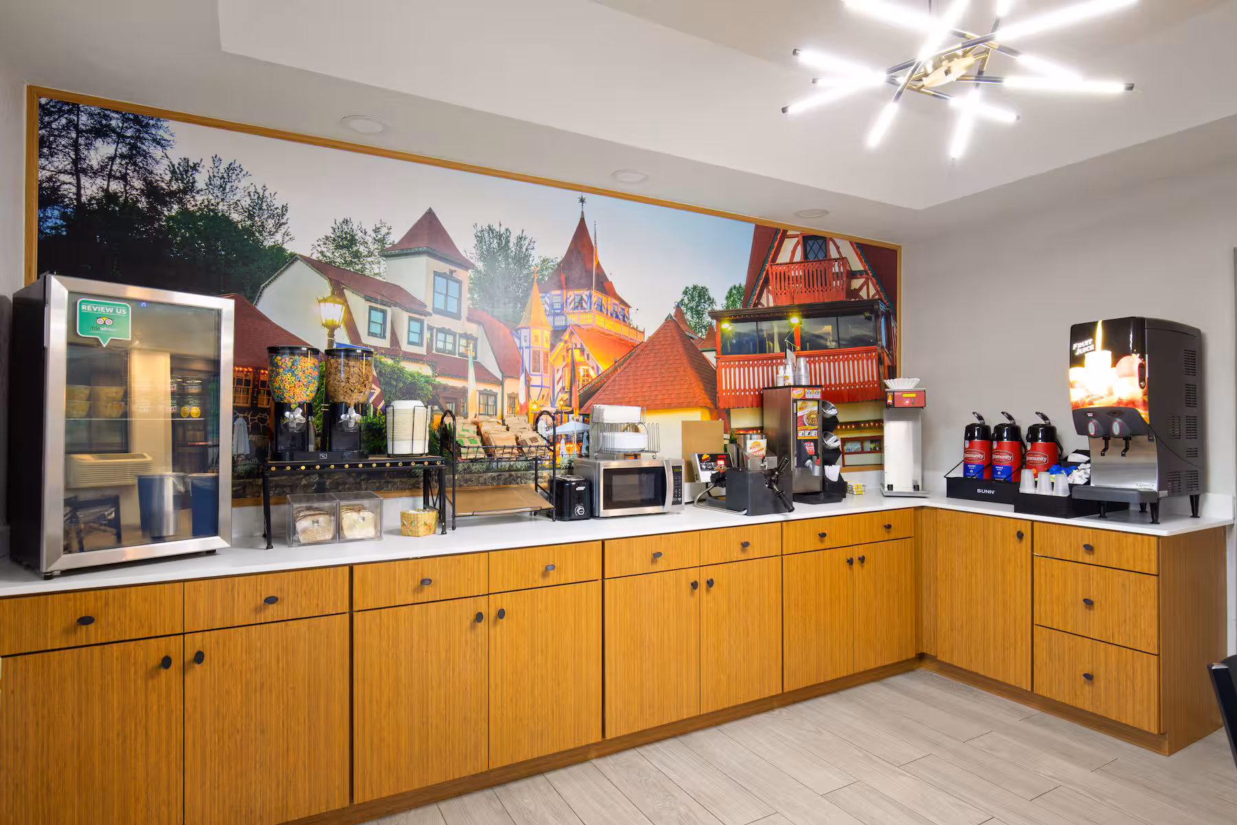 57743_complimentary_breakfast_2