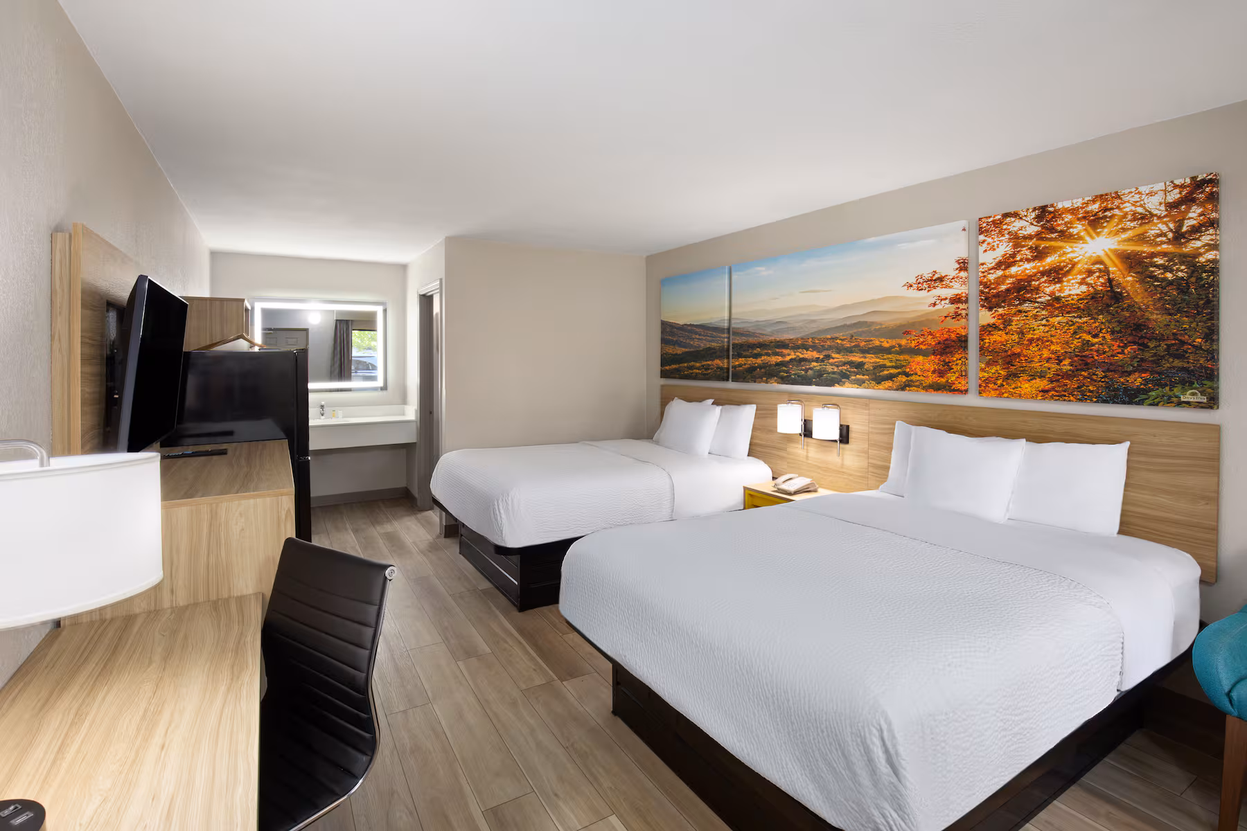 hotel rooms in helen ga